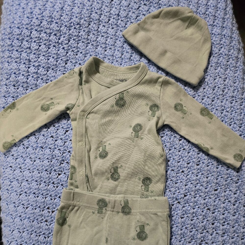 Lion onesie, pants and hat